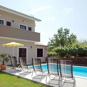 https://apartman-milena-pula.in-istria.net